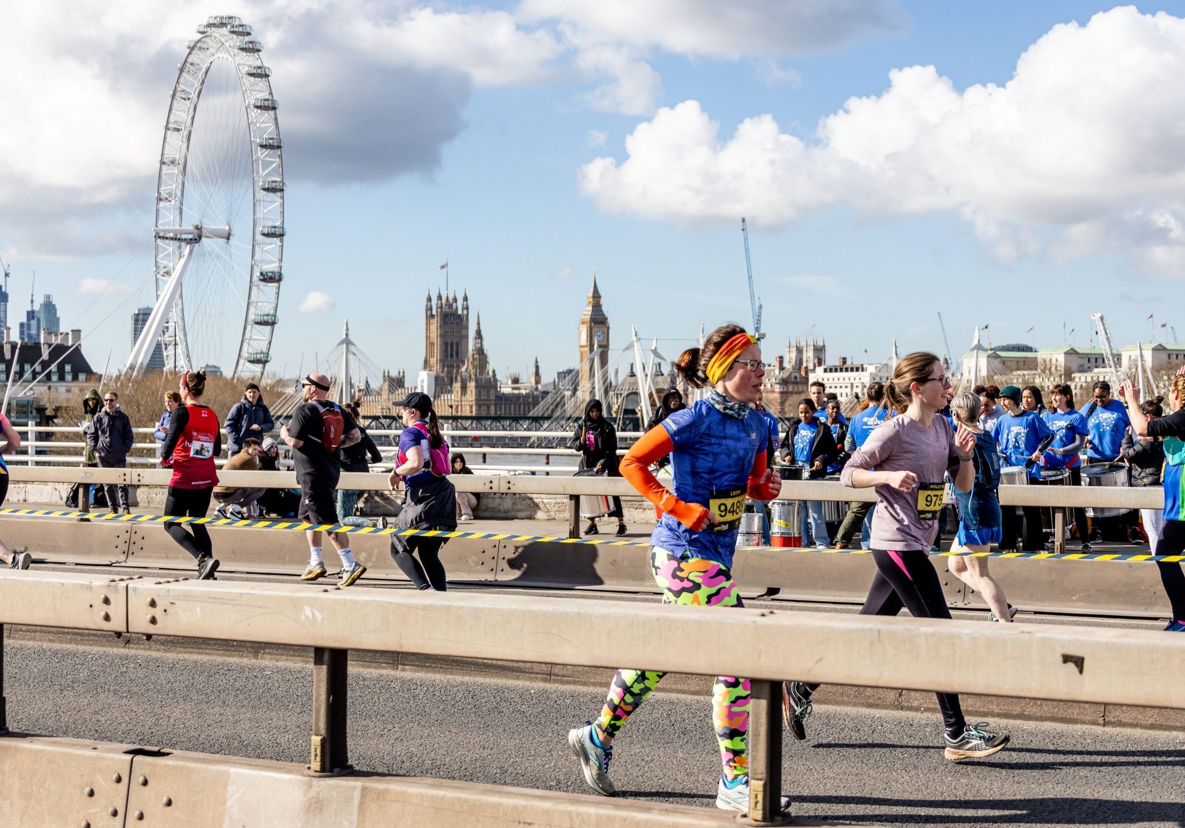 Runners against the backdrop of London Eye